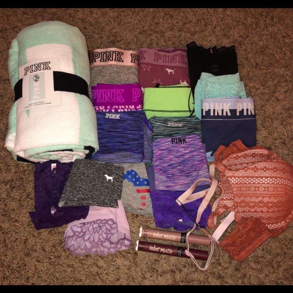 Victoria's Secret PINK bundle🛍